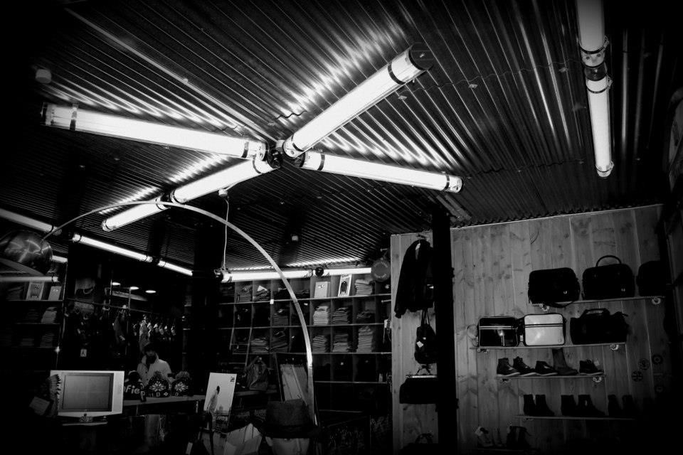 Dock Caviar éclairage MEGALUX